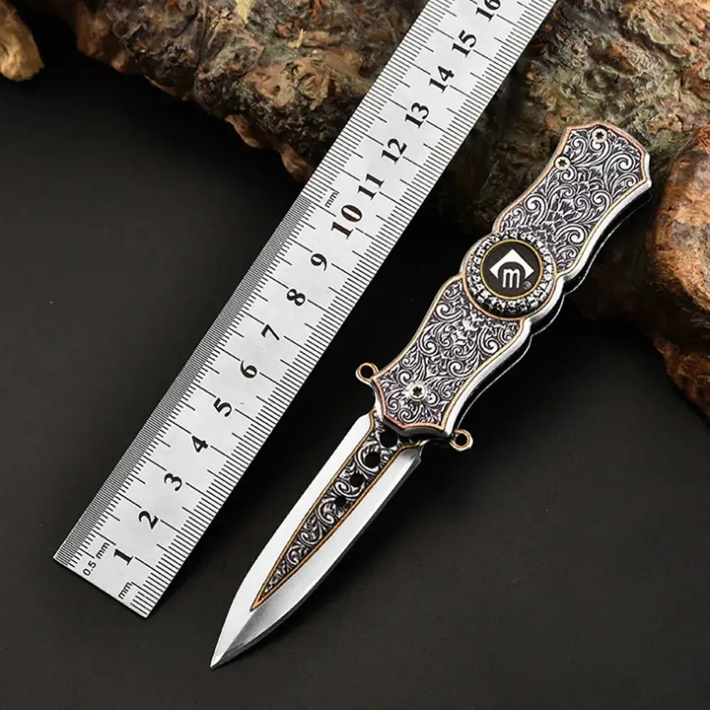 Outdoor Survival Pocket Knife Self Defense Cutter Fingertip Gyro Folding Knife Field Military Tactical Hunting Knives Jackknife